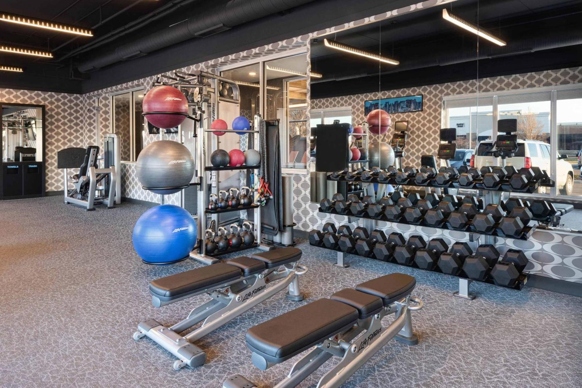 Aloft Cincinnati West Chester Ngoại thất bức ảnh